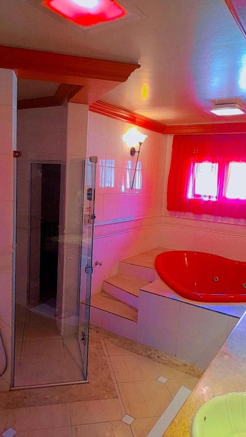 Motel Avenida (Adults Only) Gramado Eksteriør billede