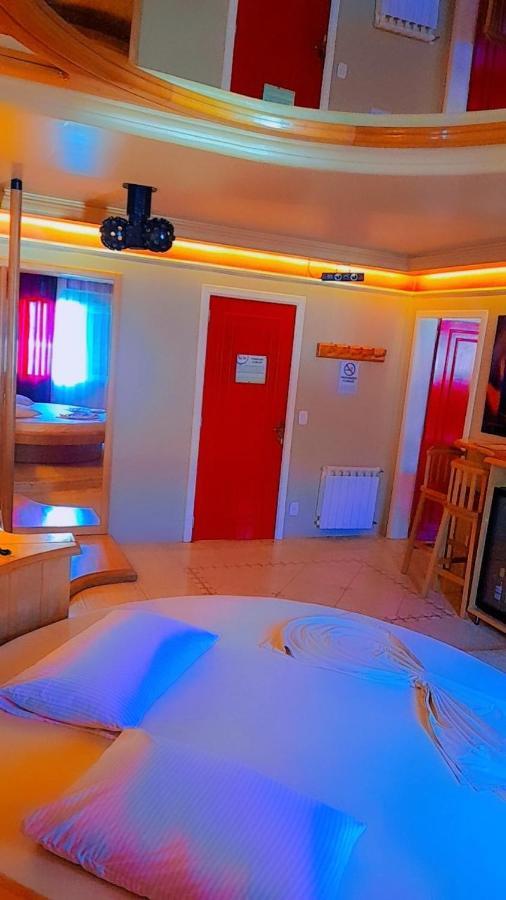 Motel Avenida (Adults Only) Gramado Eksteriør billede