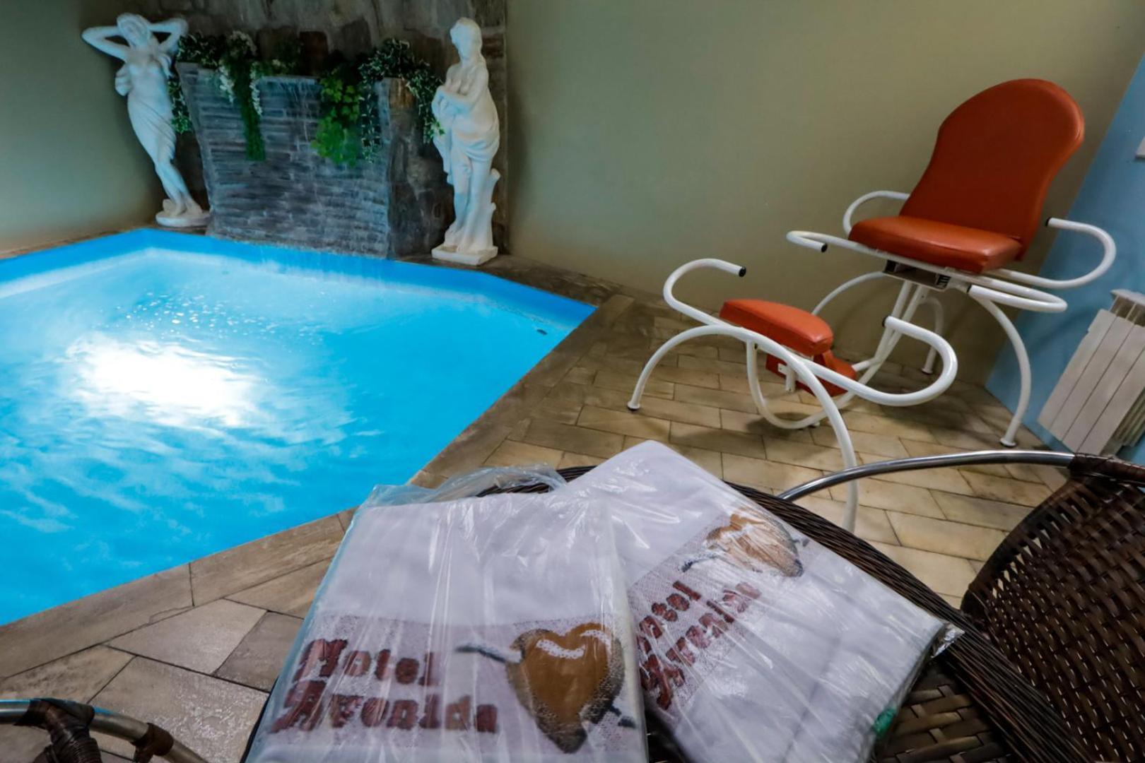 Motel Avenida (Adults Only) Gramado Eksteriør billede