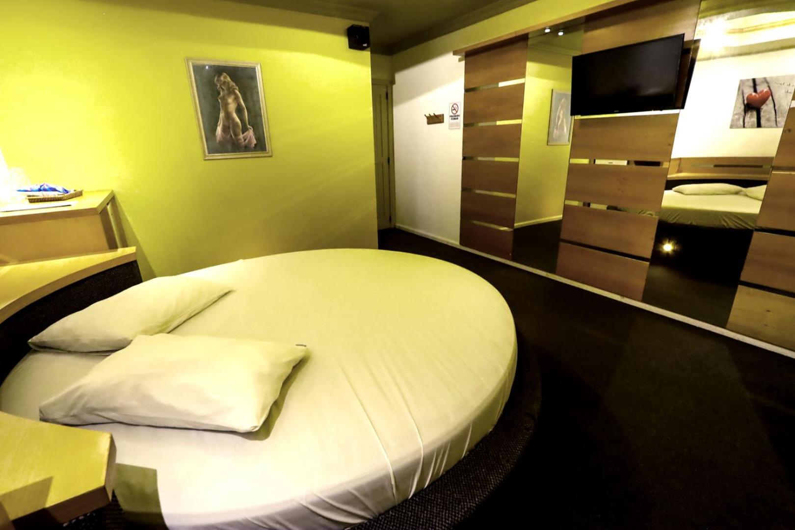 Motel Avenida (Adults Only) Gramado Eksteriør billede
