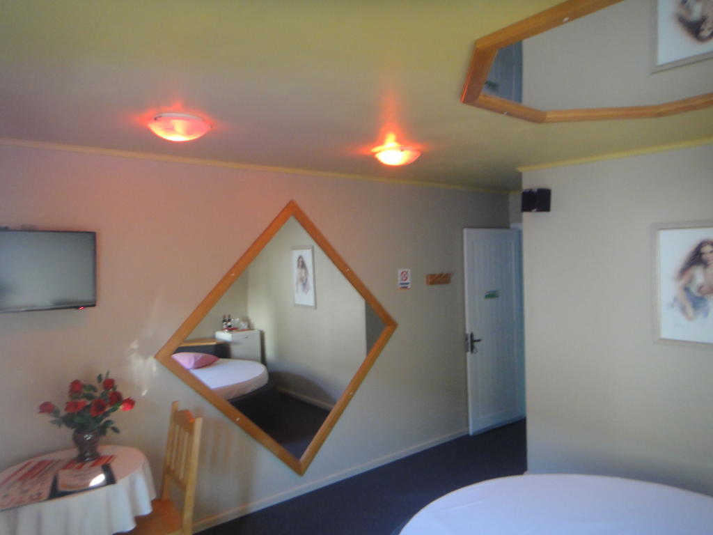 Motel Avenida (Adults Only) Gramado Eksteriør billede